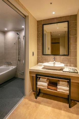 Hotel Emion