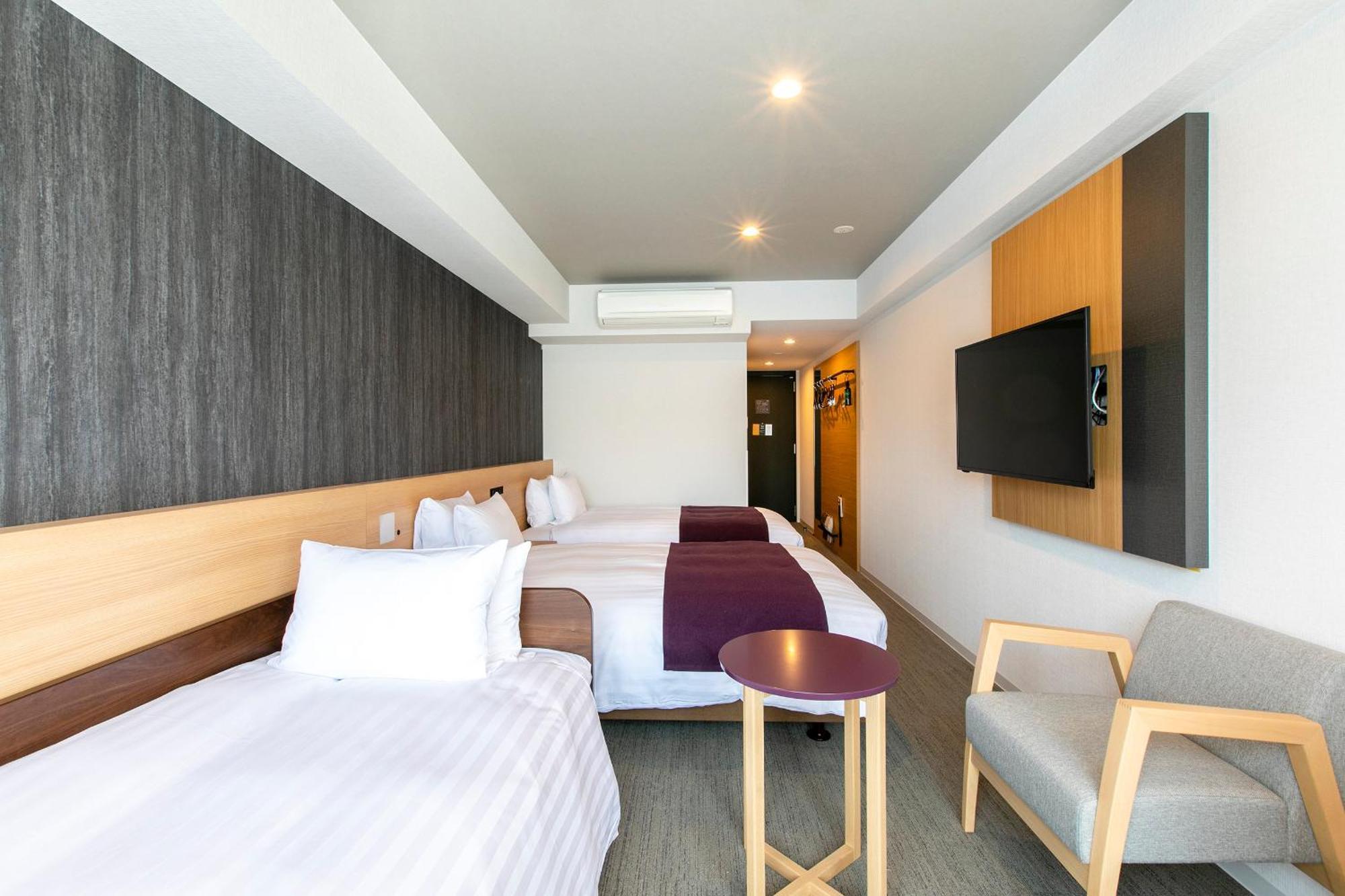 Wing International Premium Sanjo Hotel