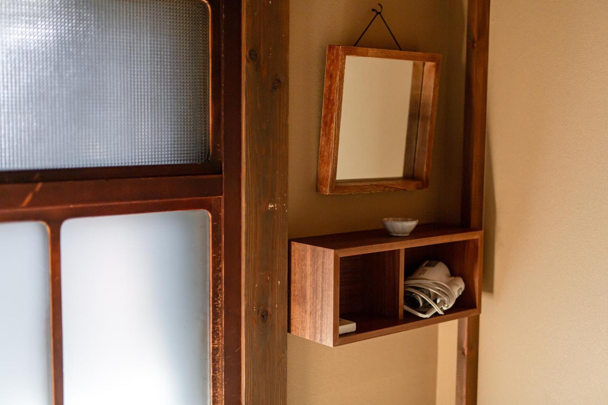 Hachi Guest house *