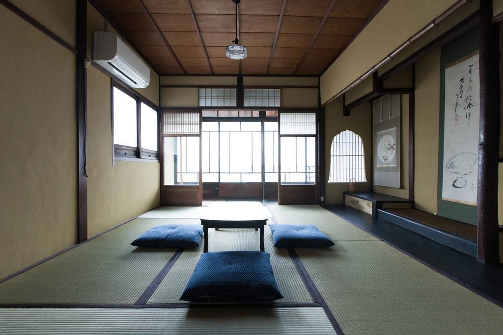 Traditional Ichiyoraifuku * Kyoto