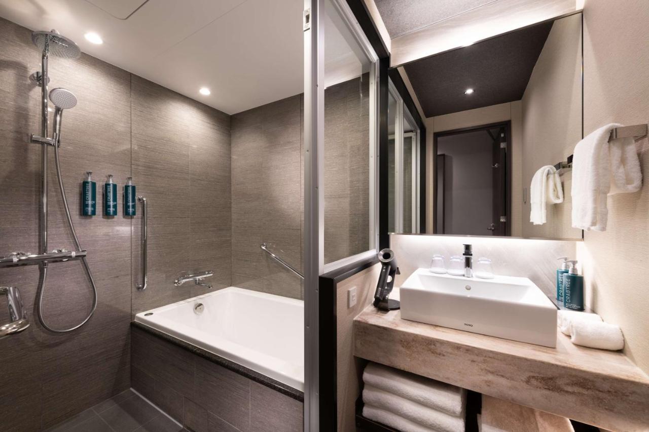 Doubletree By Hilton Station 4*