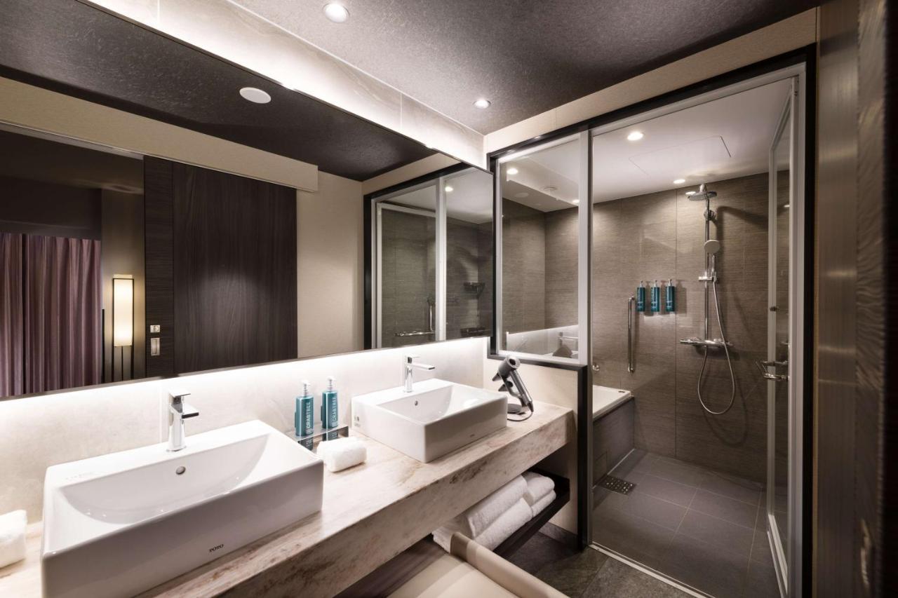 Doubletree By Hilton Station 4*