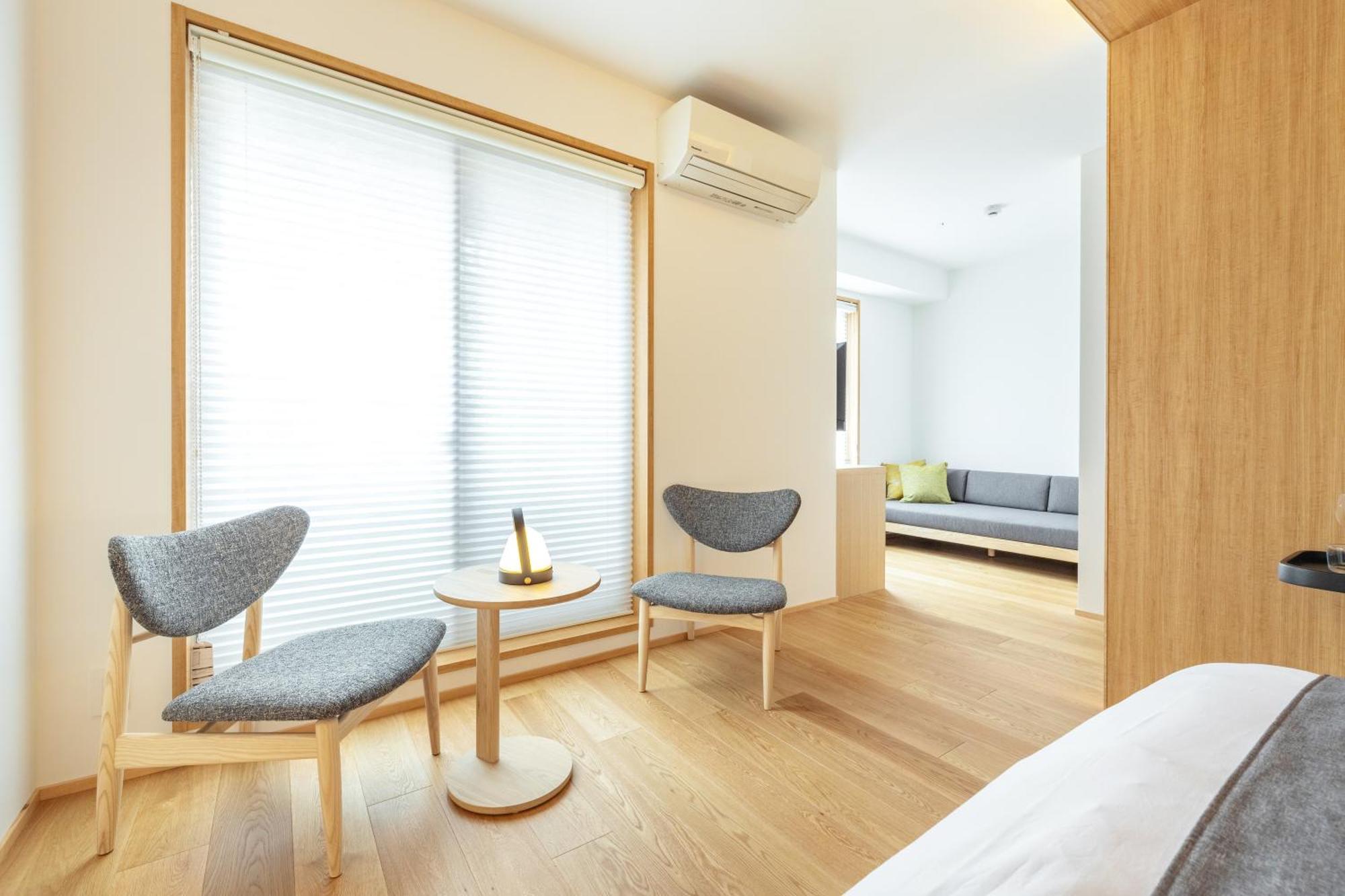 Dash Living Gojo Hotel 2*
