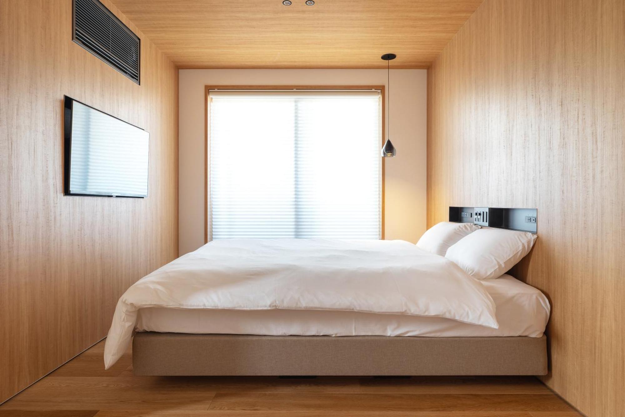 Hotel Dash Living Gojo