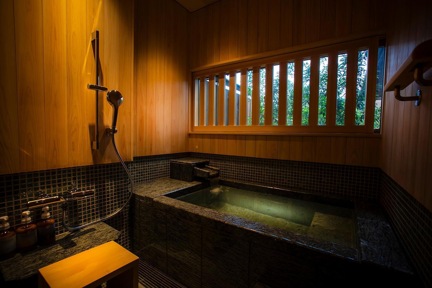 Utano Besho Hotel 5*
