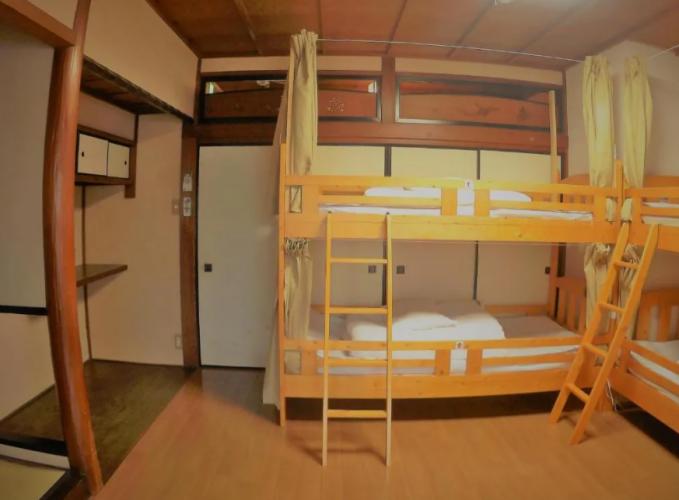 Ga-jyun Hostel *