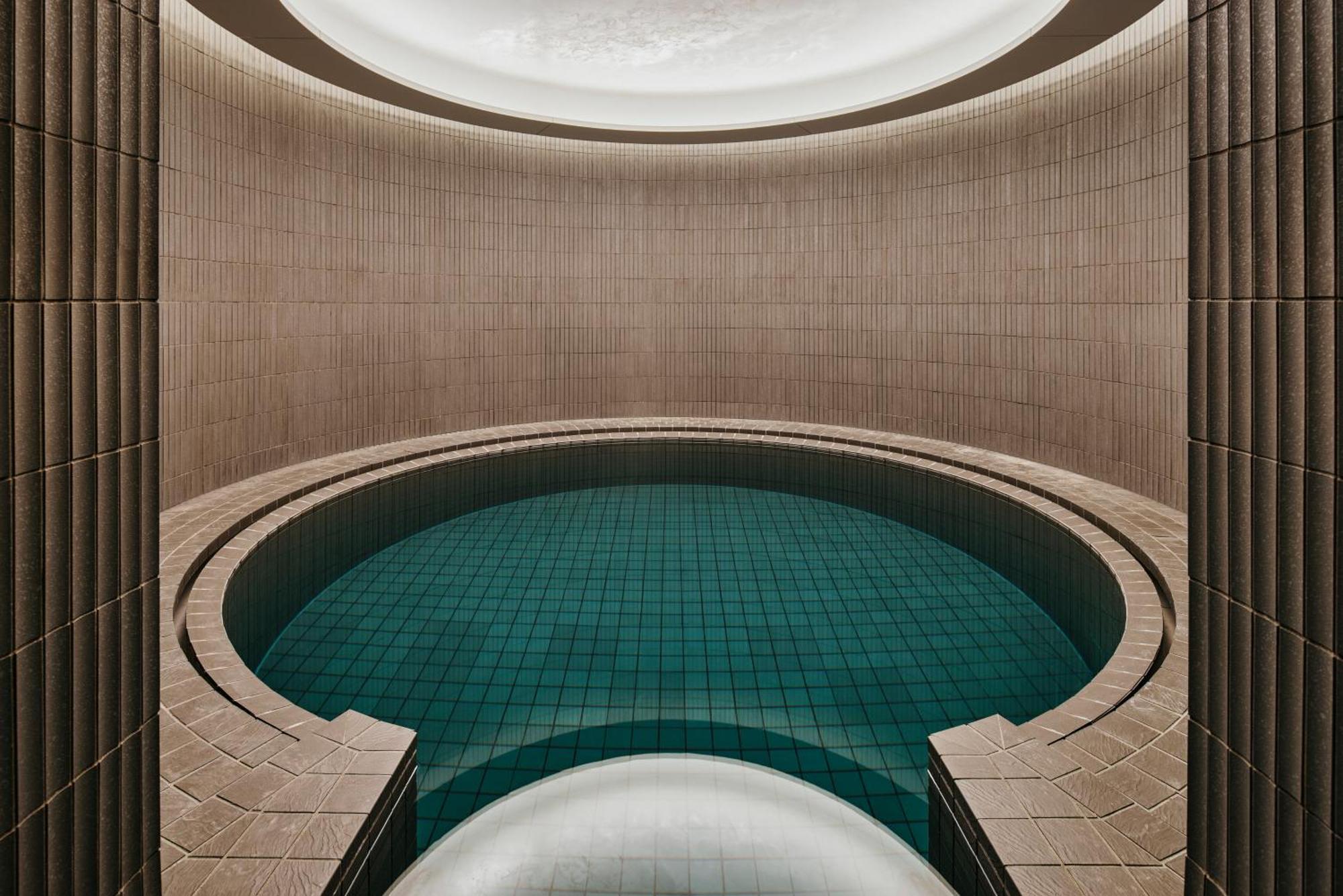 Six Senses 5*