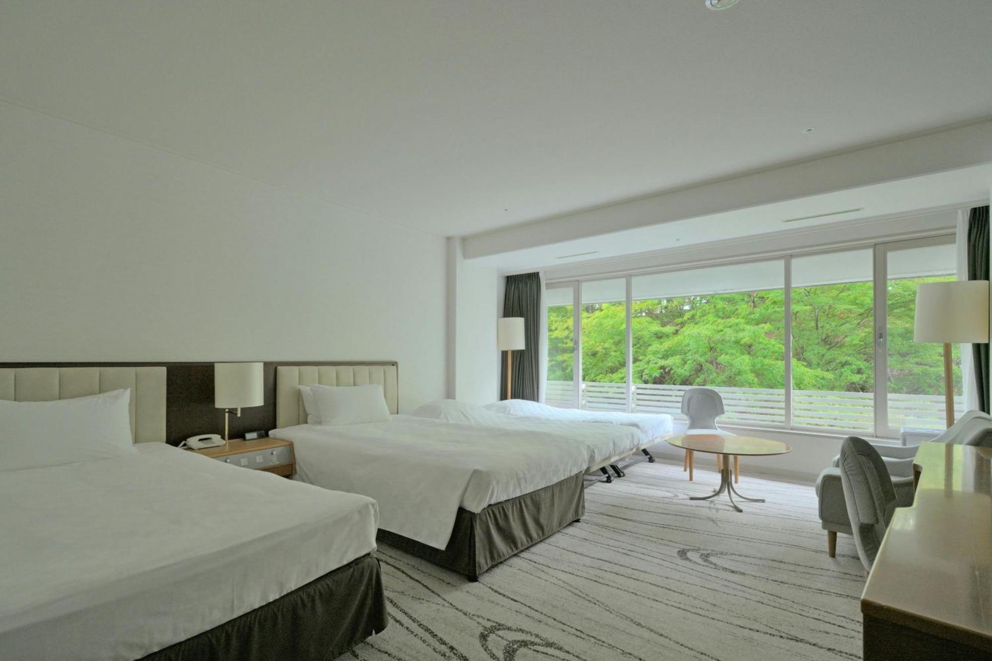 Hotel The Takaragaike, Autograph Collection