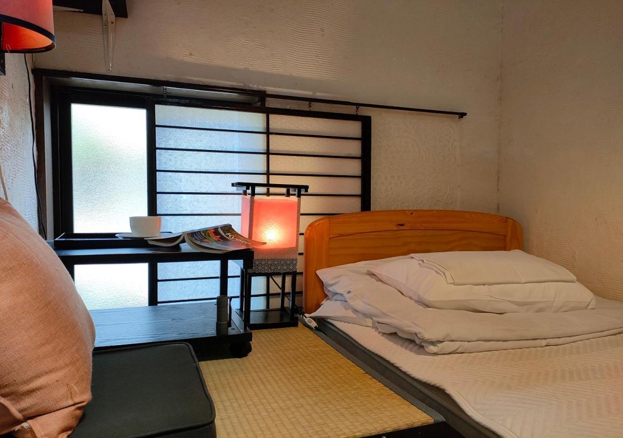 Guest house Shirakawa Kiraku 2*