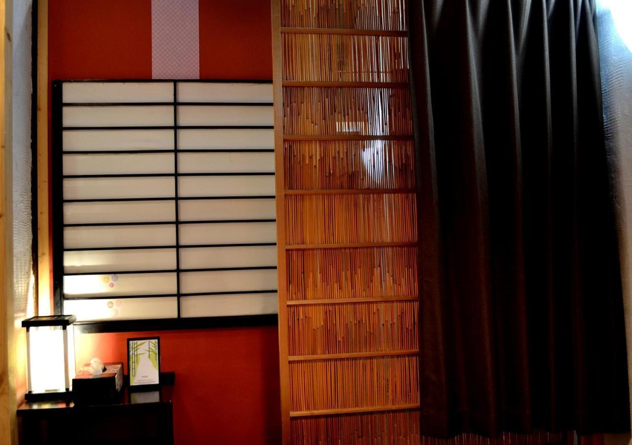 Guest house Shirakawa Kiraku 2*