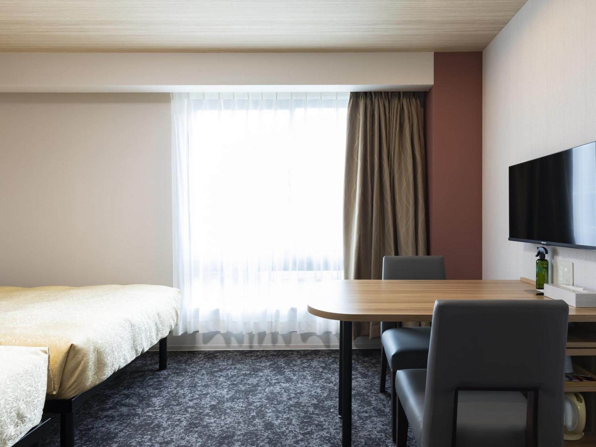 Plaza Kintetsu Jujo Hotel 3*