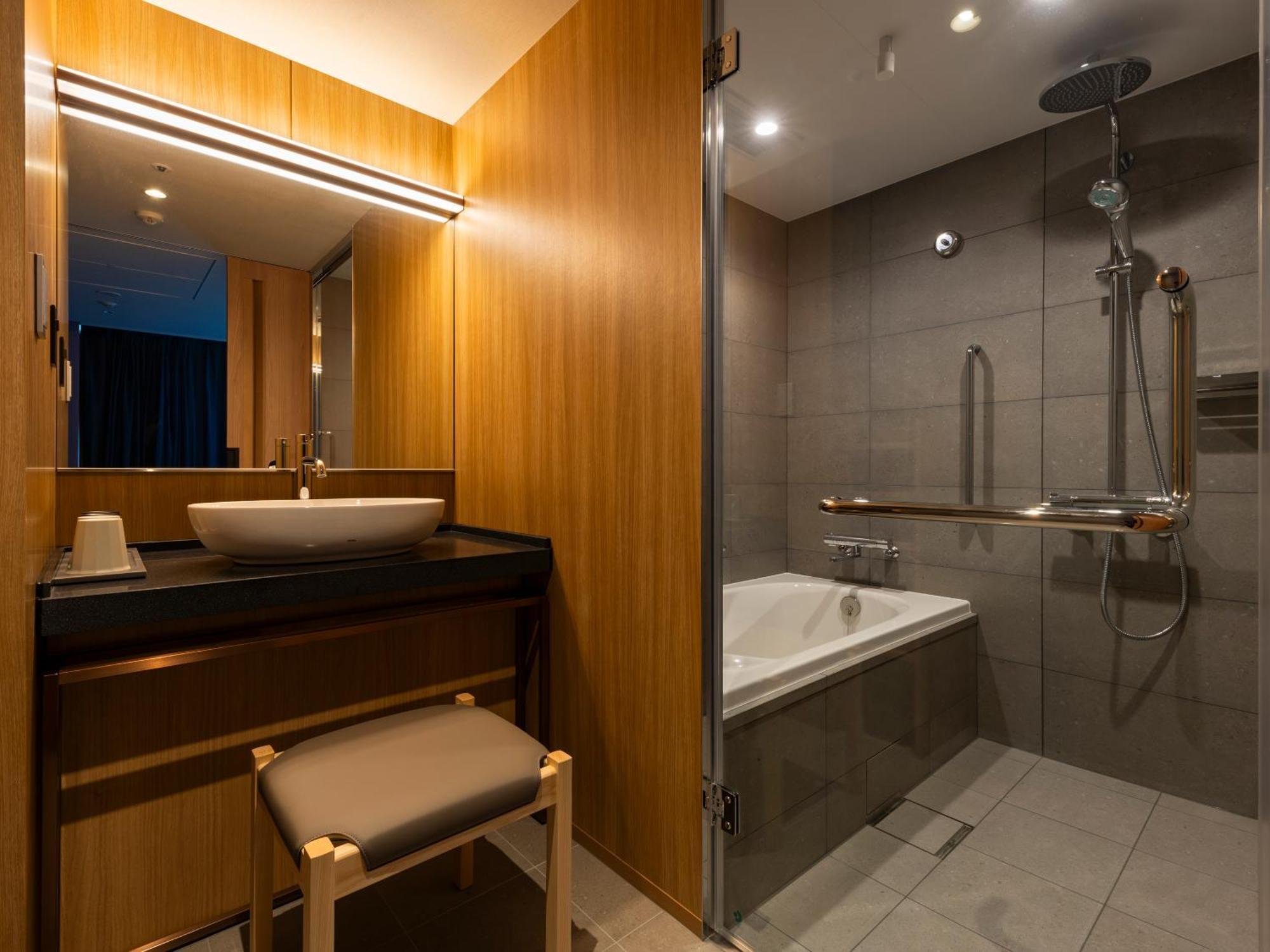 Mitsui Garden Sanjo Premier Hotel