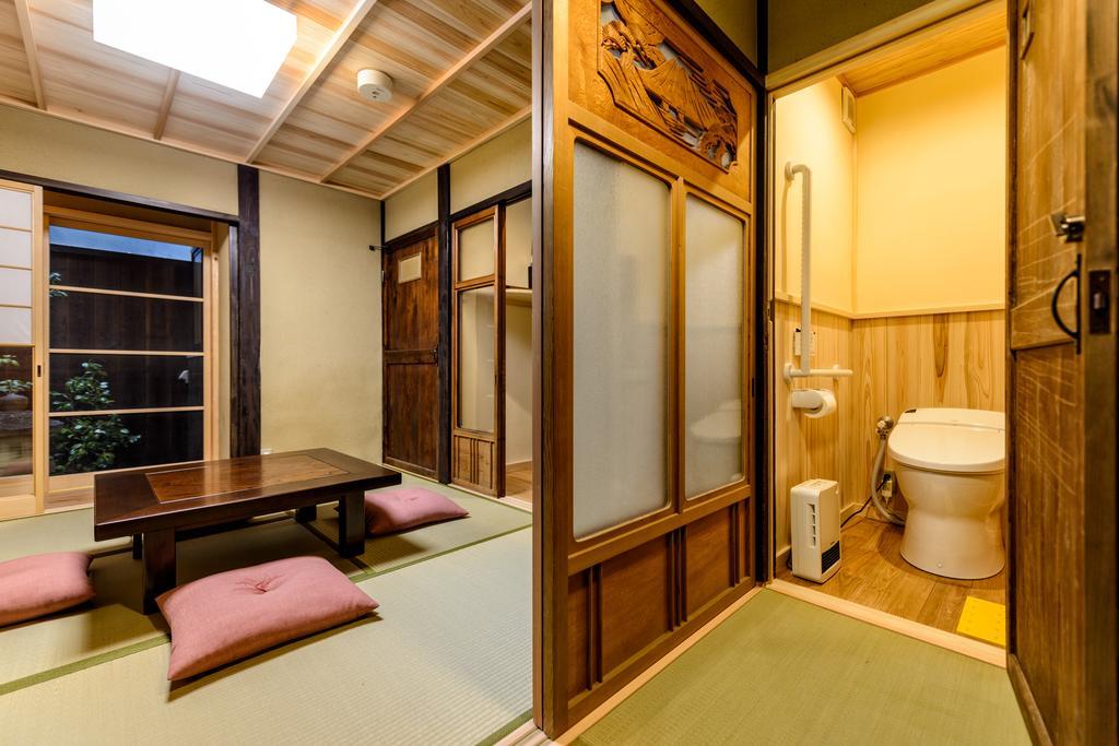 Nadeshiko Shirakawa Machiya House