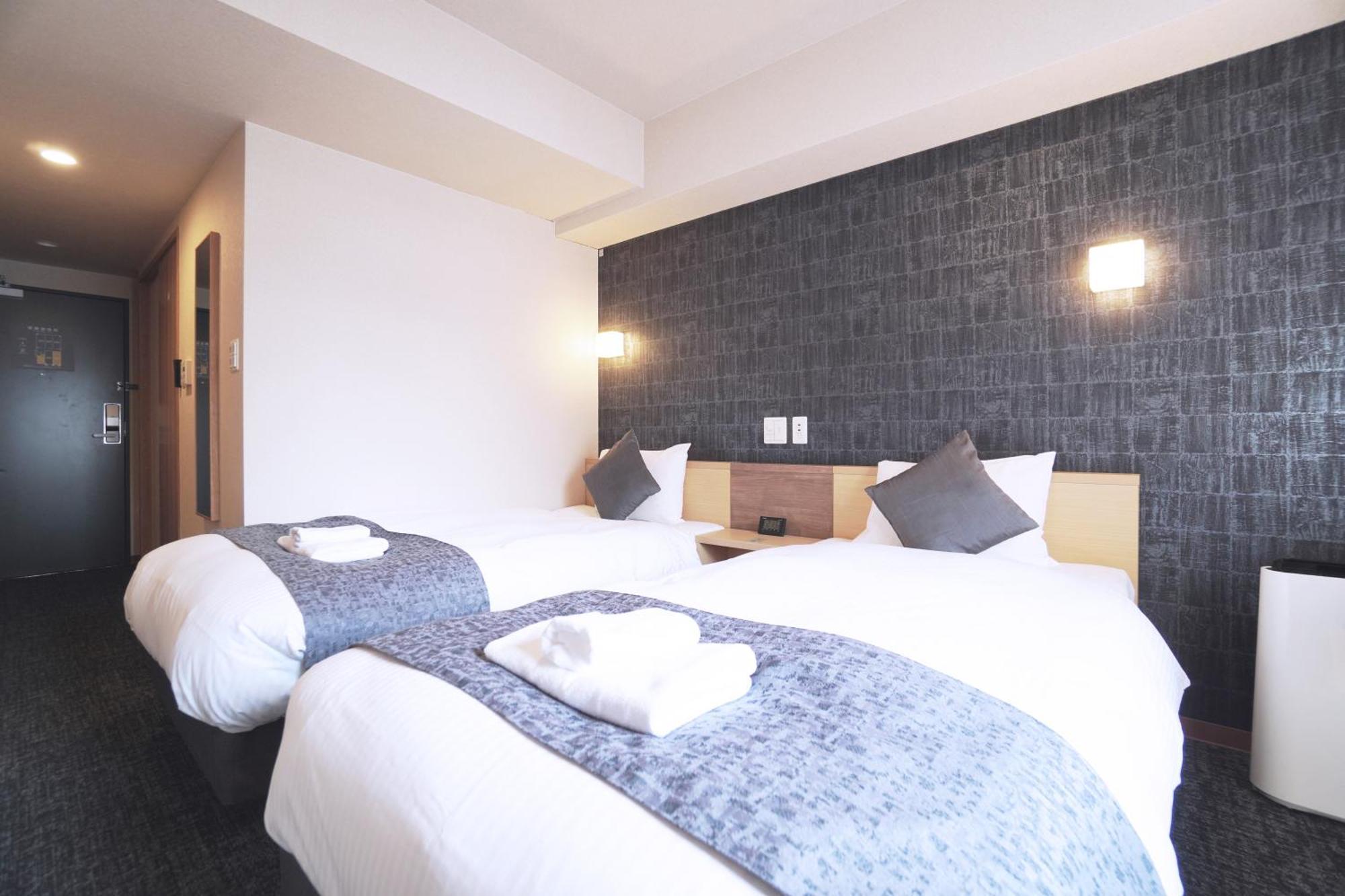 Elite Kawaramachi Apartment
