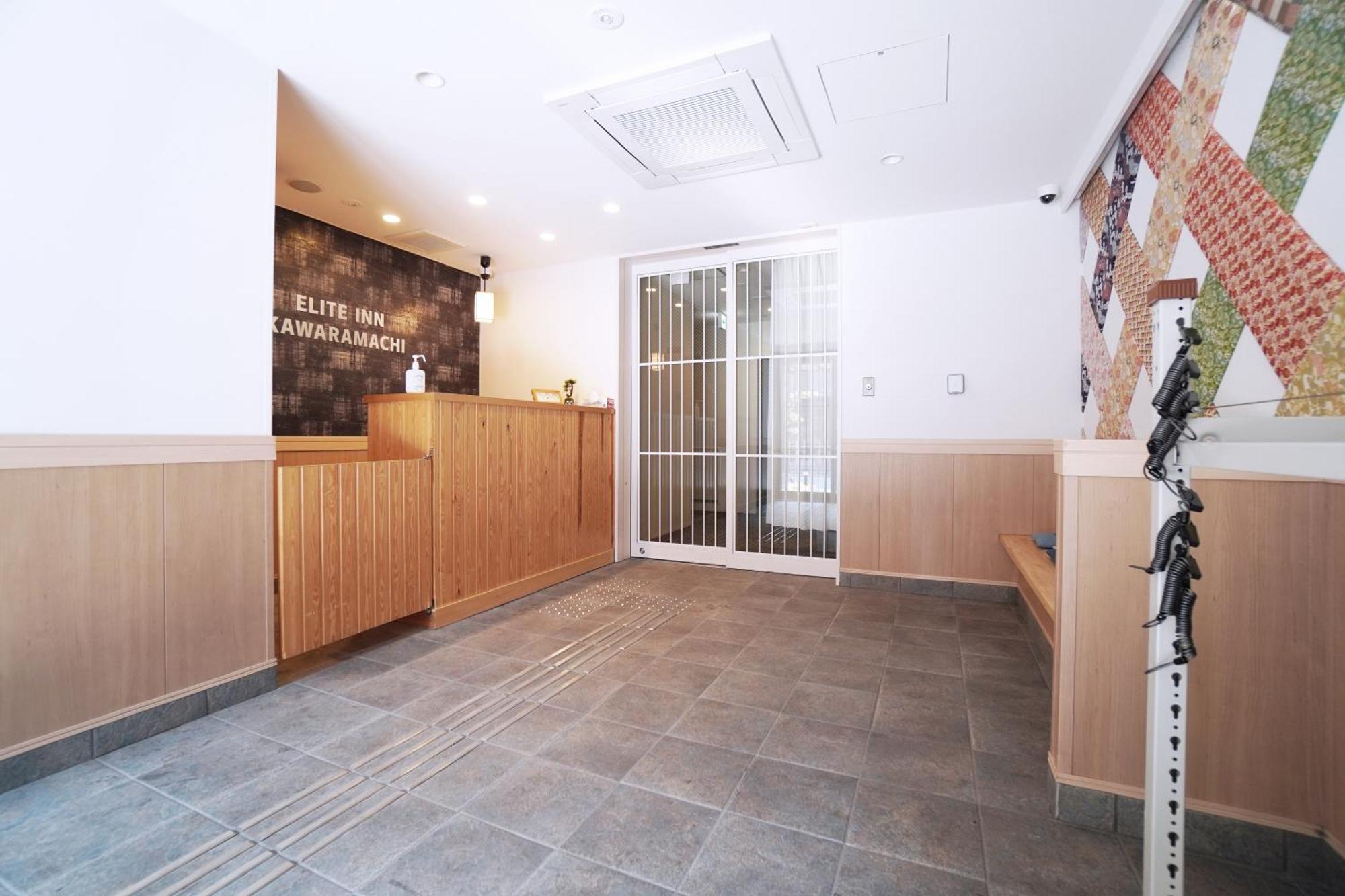Elite Kawaramachi Apartment *