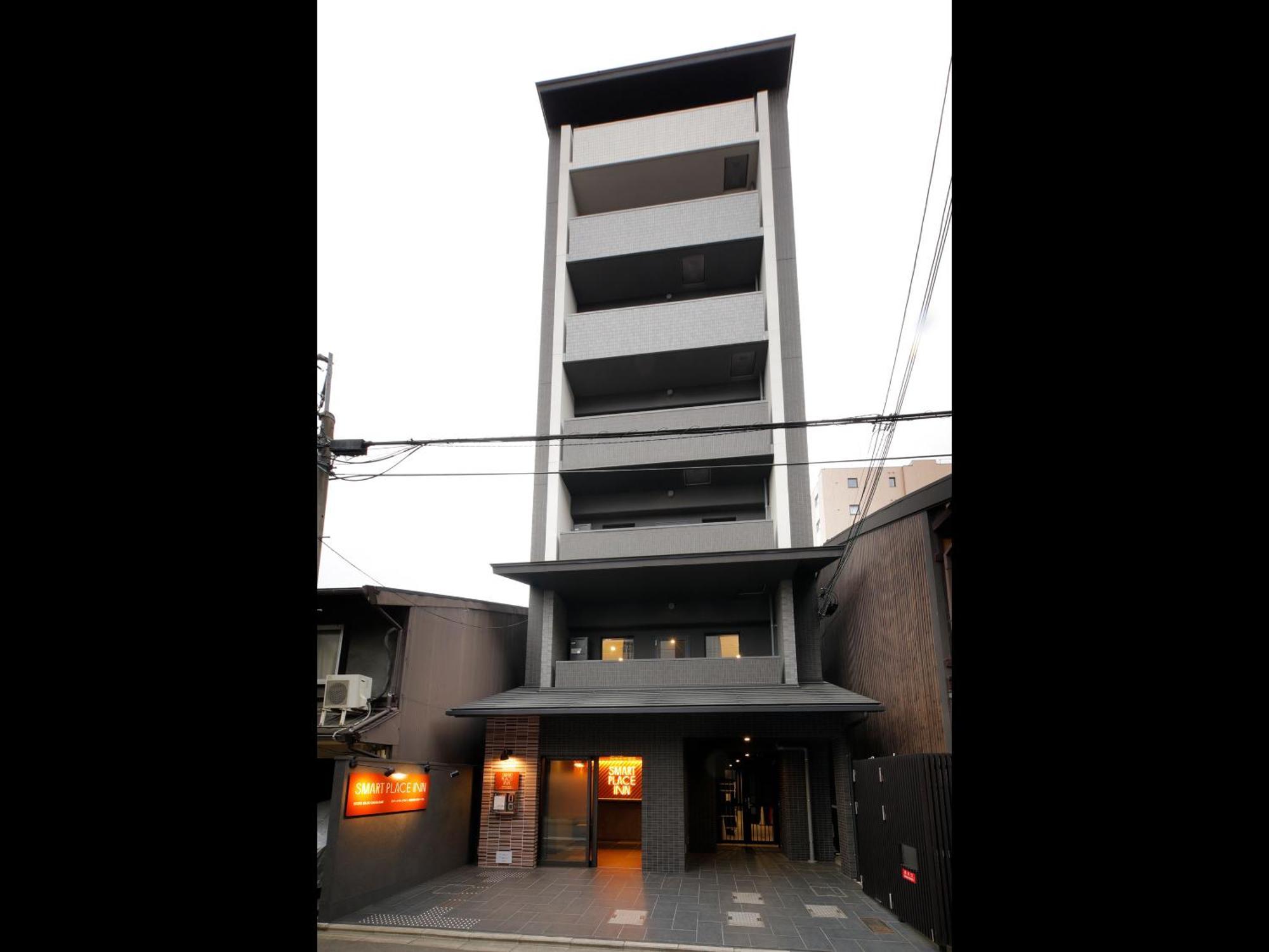 Smart Place Shijo Omiya East Hotel 3*