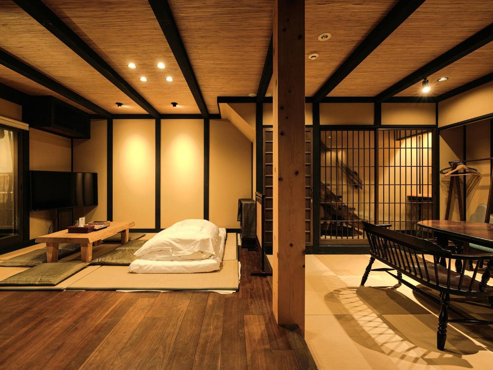 Tsumugi Nishinotoinhanayacho * Kyoto
