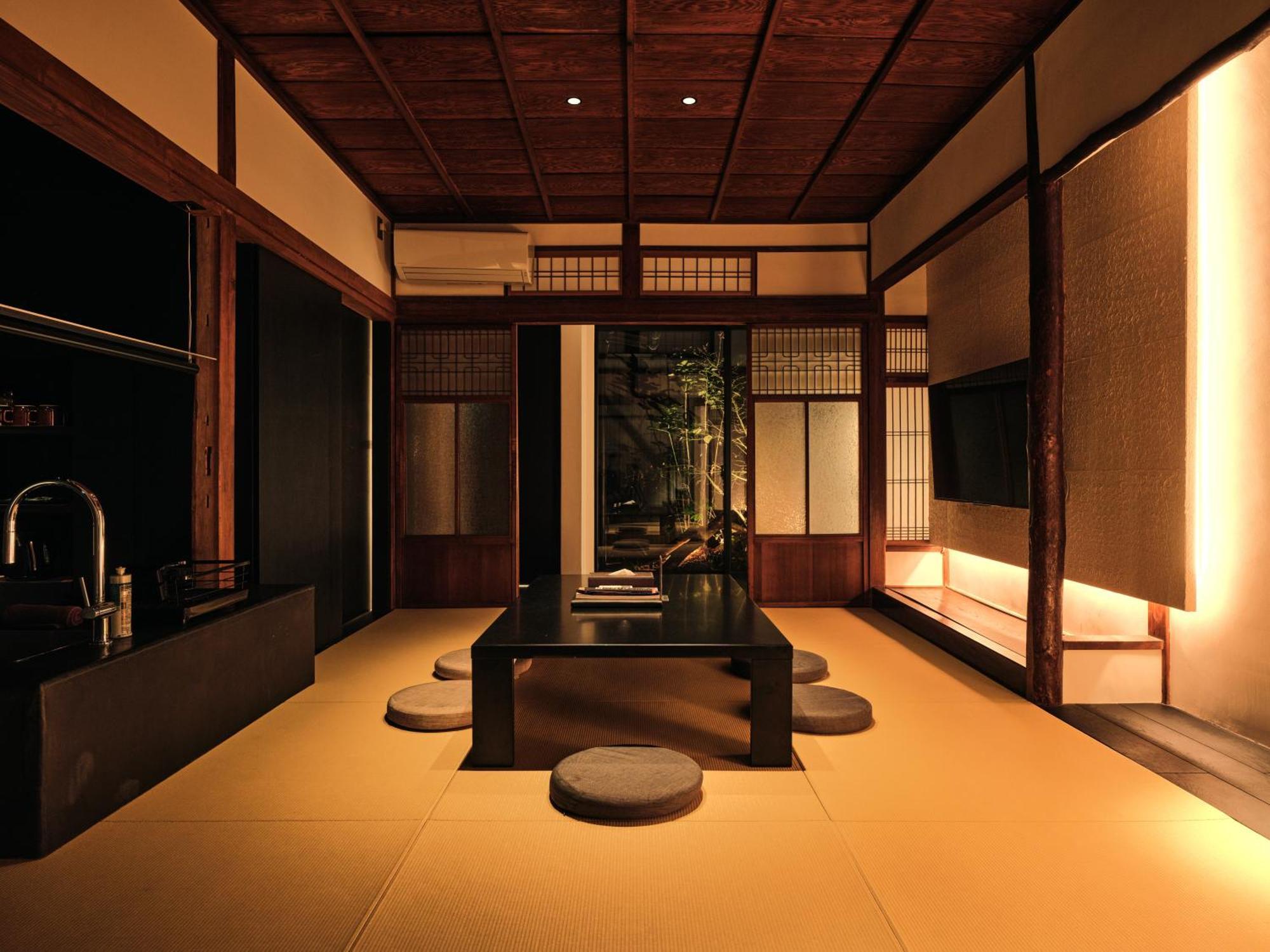 Apartment 紡　上鱗形町