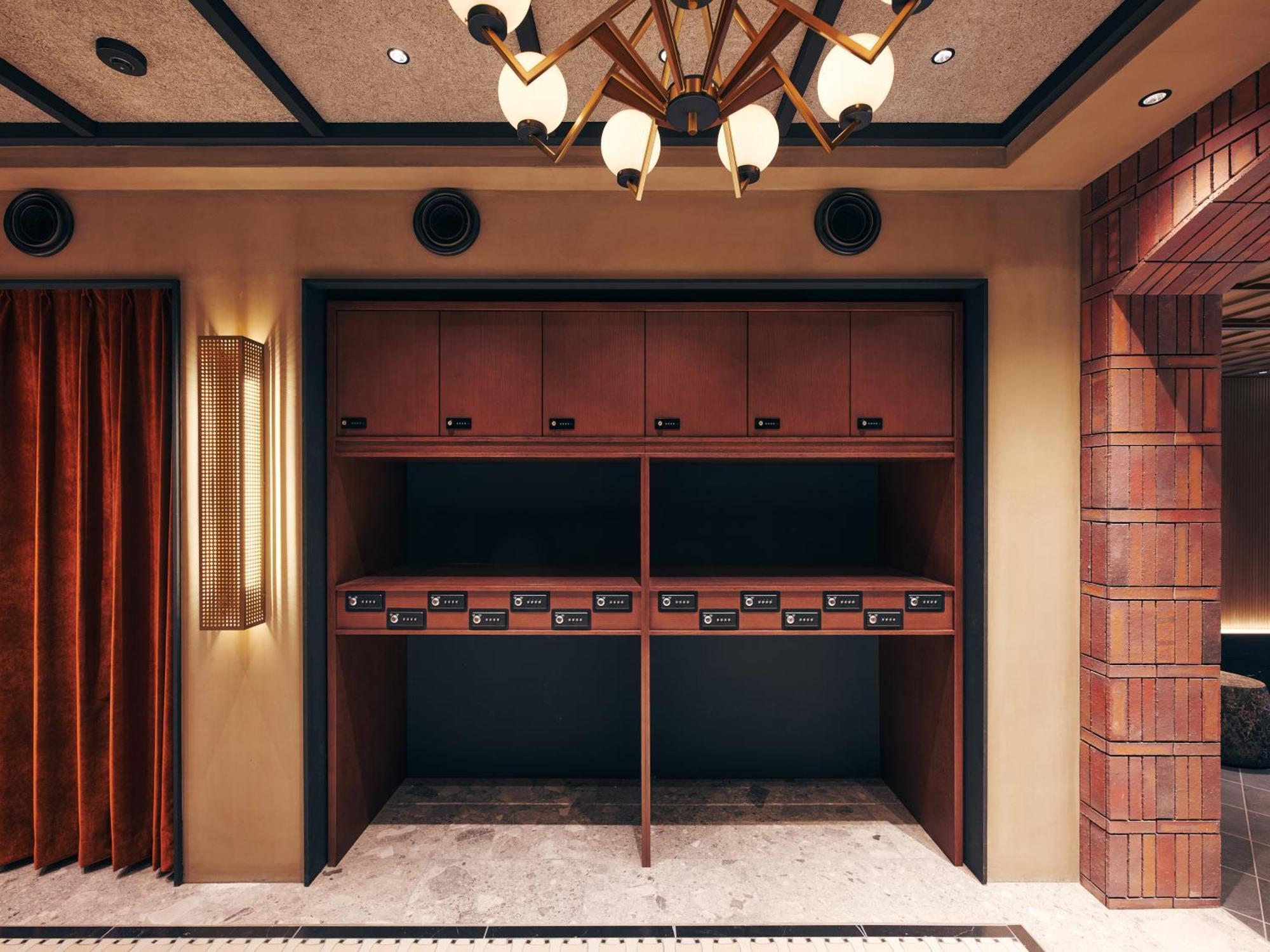 Stitch Hotel 5*
