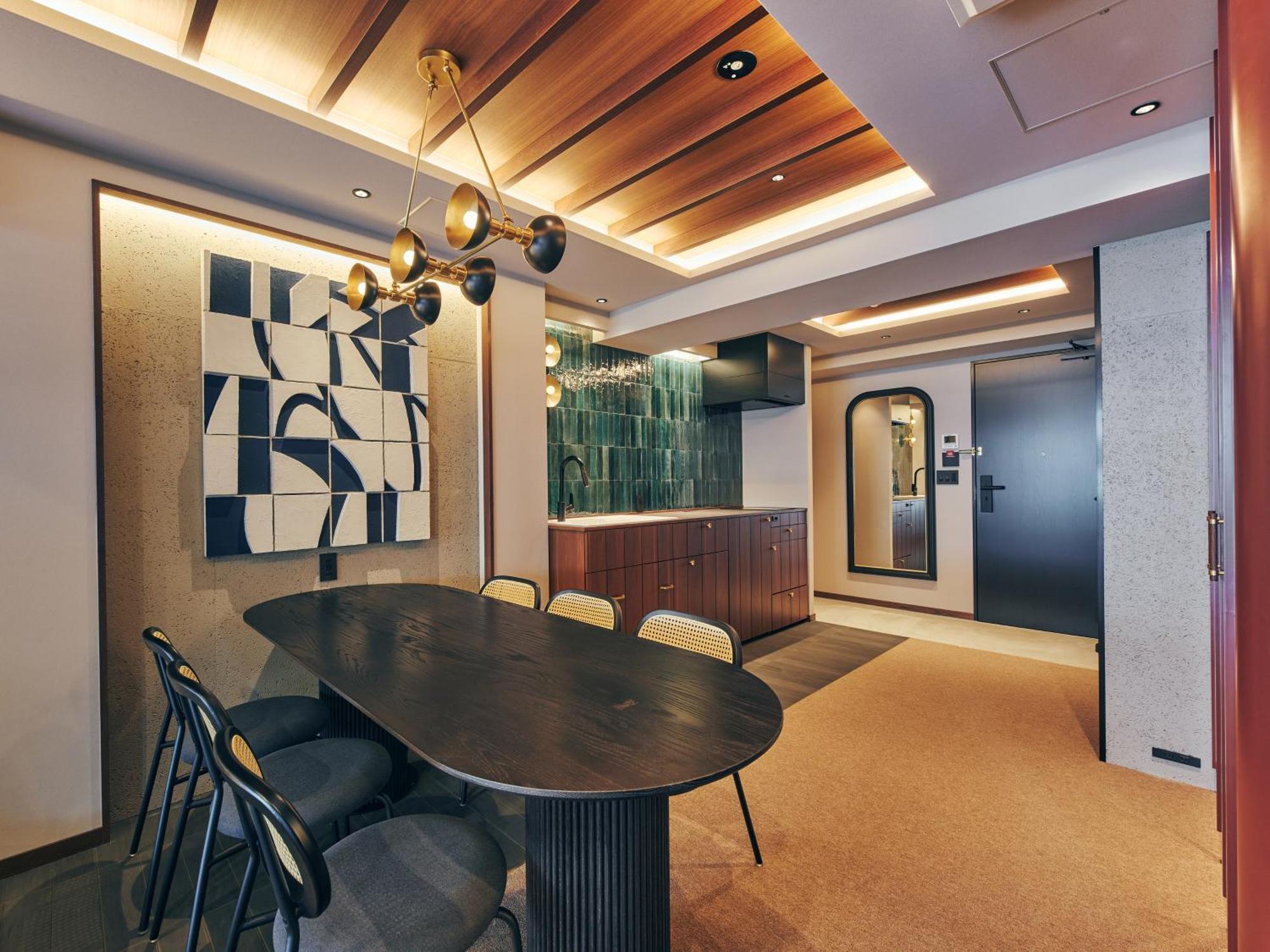 Hotel Stitch 5*