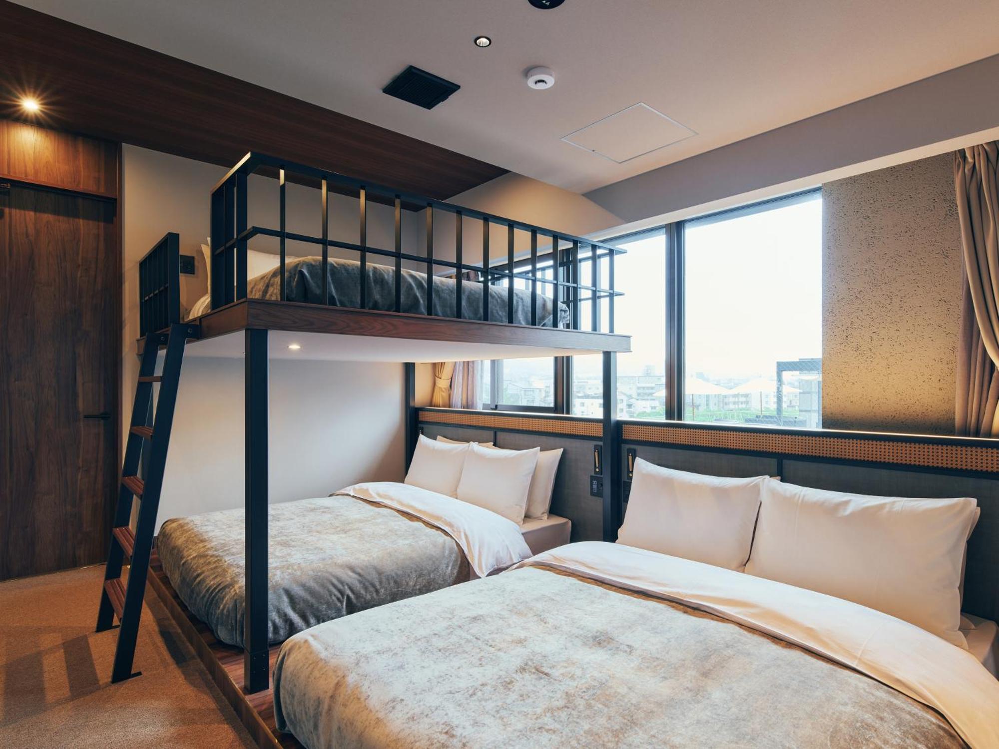 Hotel Stitch