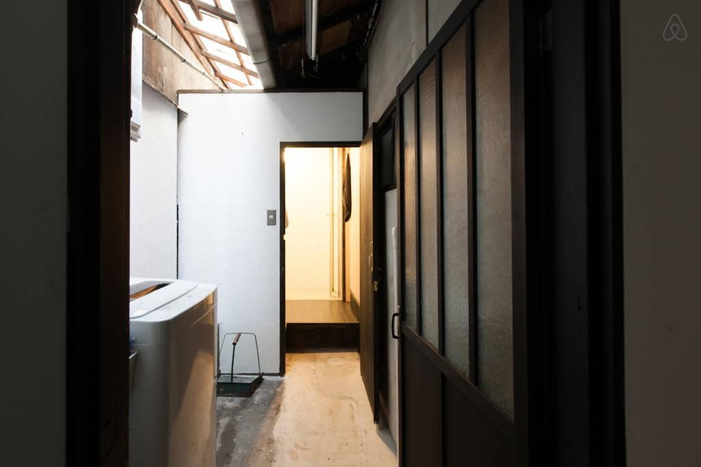 Traditional Ichiyoraifuku Hostel Kyoto