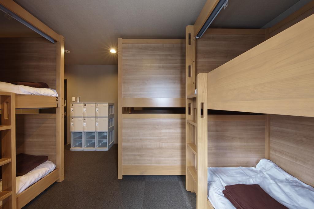 Kaede Hostel *