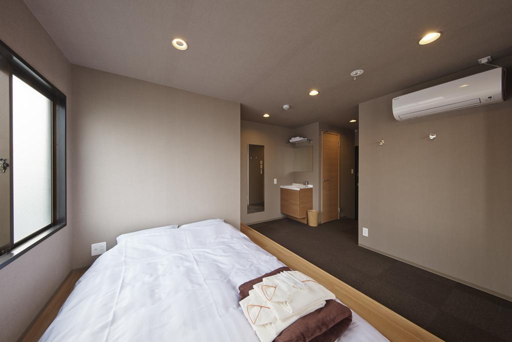 Kaede Hostel