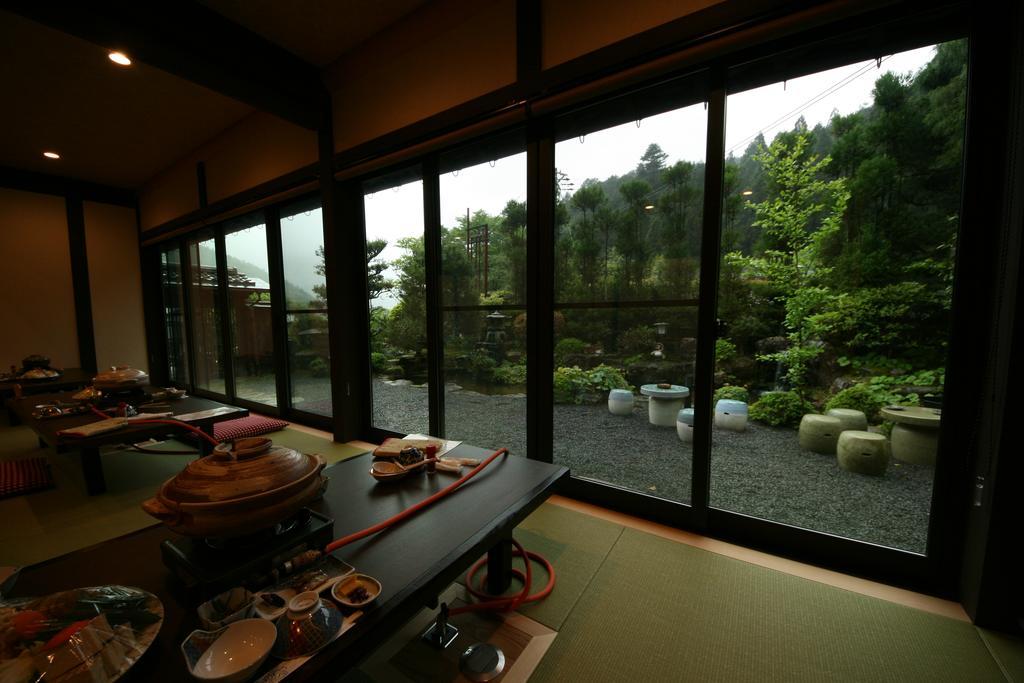 Yumoto Onsen Oharasansou