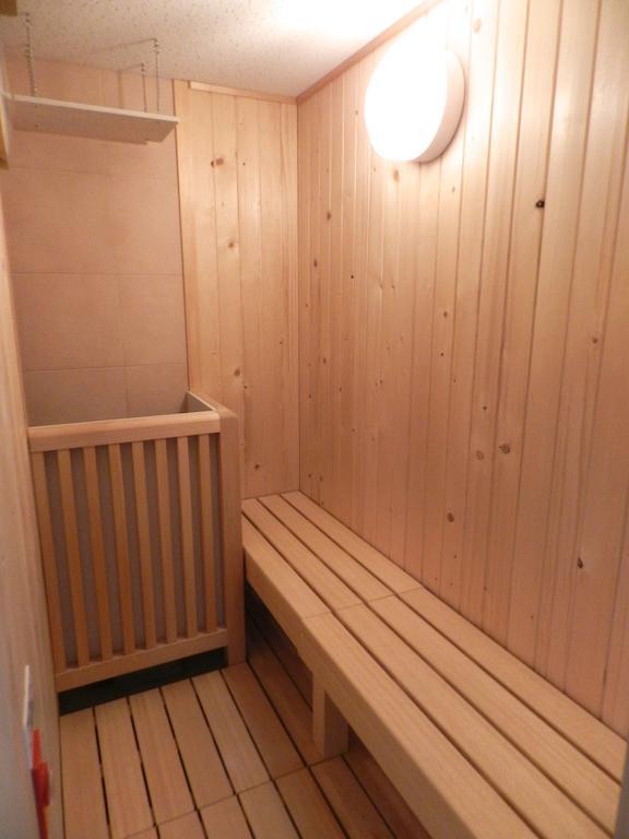 Hotel Check In Shijokarasuma