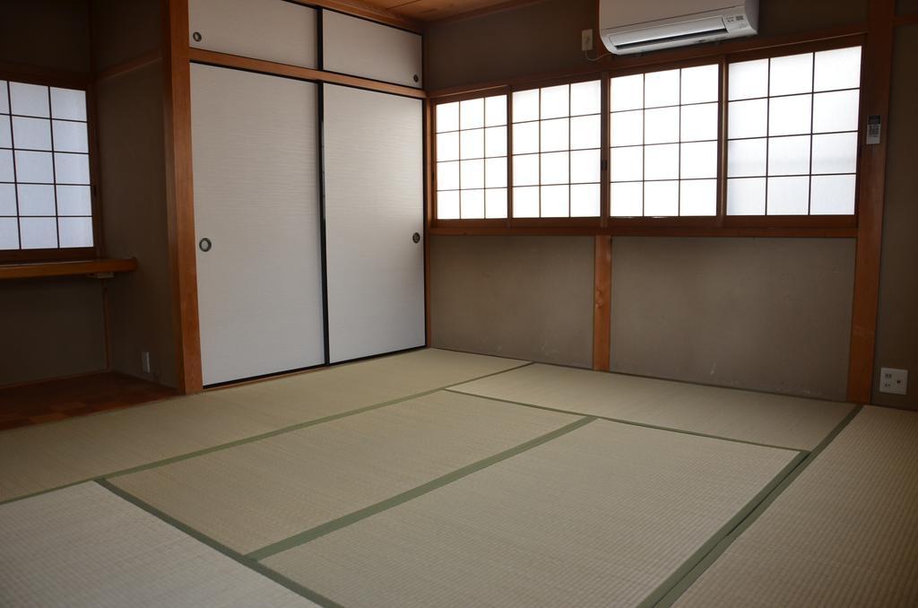 Guest house Tatamiya *