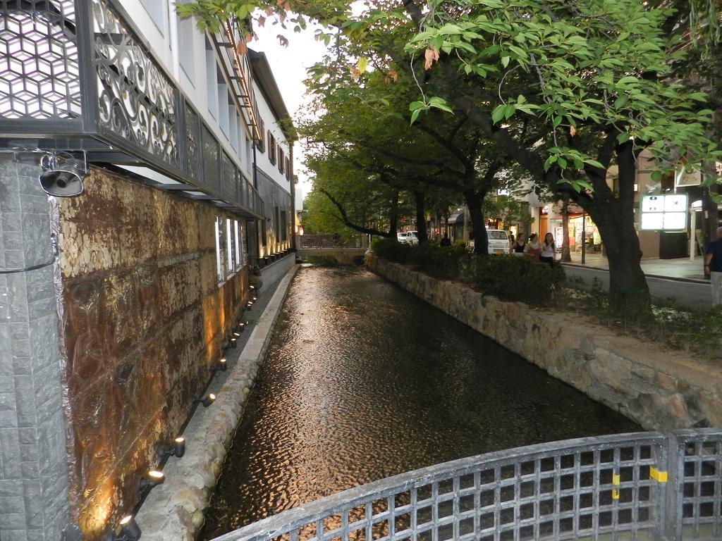 A & M House Enmachi Guest house