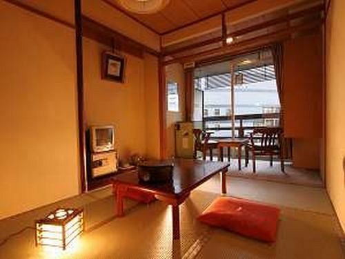 Ryokan Tomiya