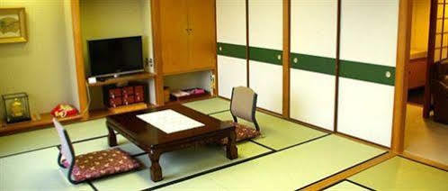 Ryokan Nisshokan Shoshintei 4*