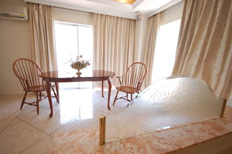 Fine Garden Minami (adults Only) 3*