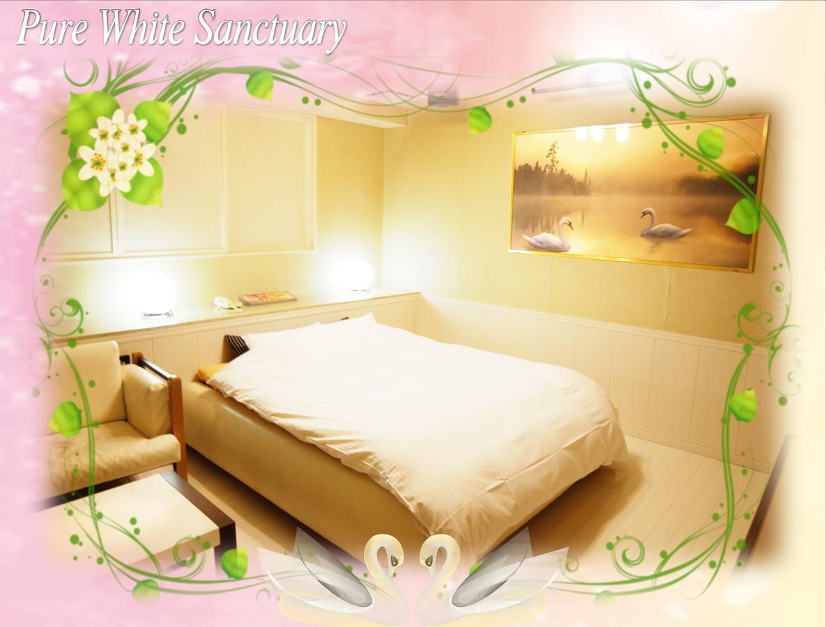 Crown (adults Only) Love hotel *