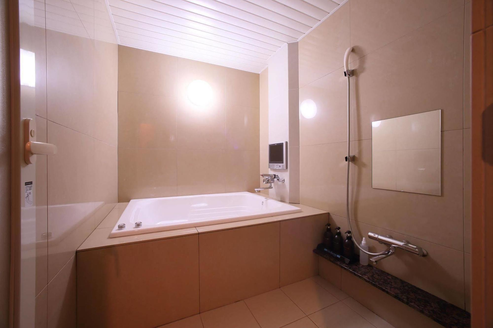 Fine Olive Yamashina (adults Only) 3* Kyoto