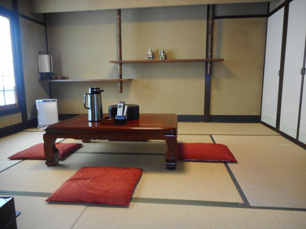 Oyado Niwa Ryokan 3*