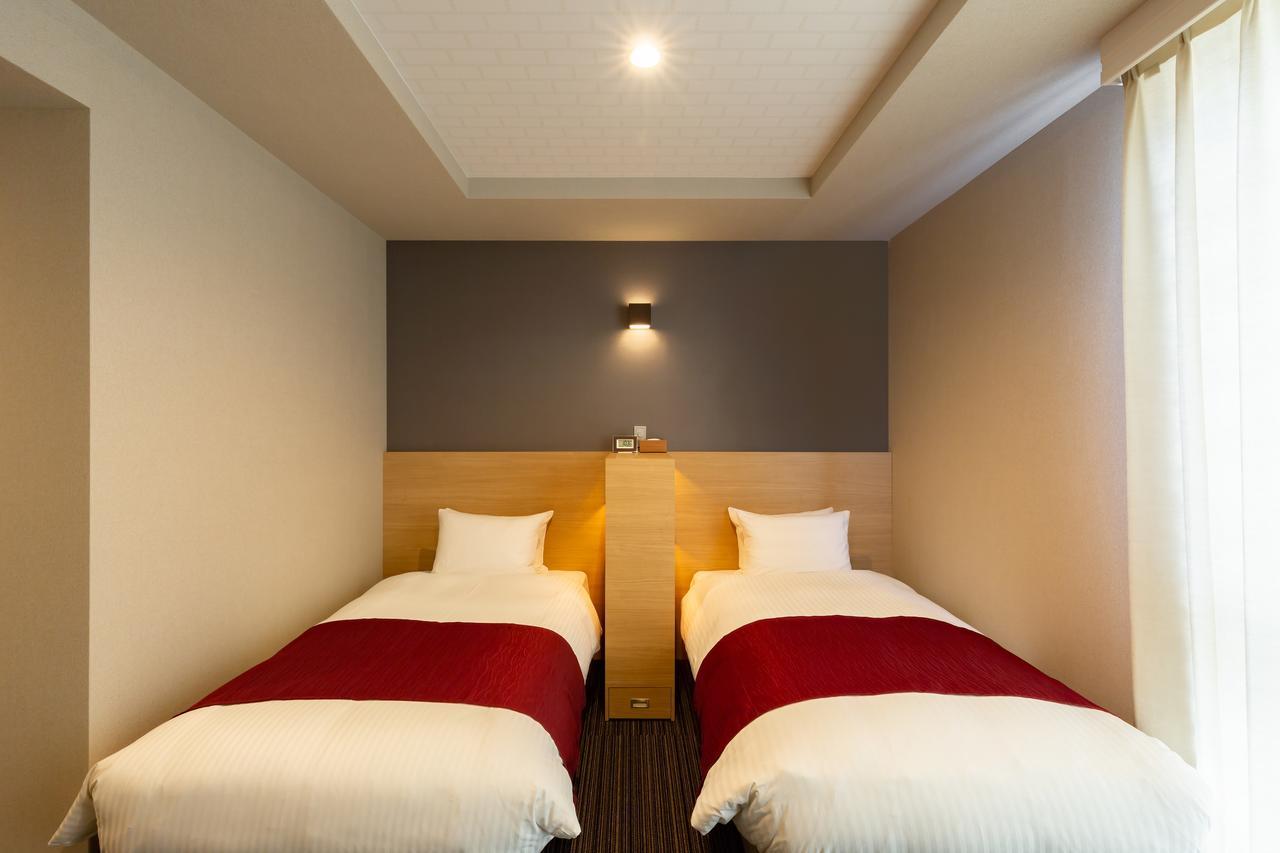 Grand Japaning Tambaguchi East Hotel 3*