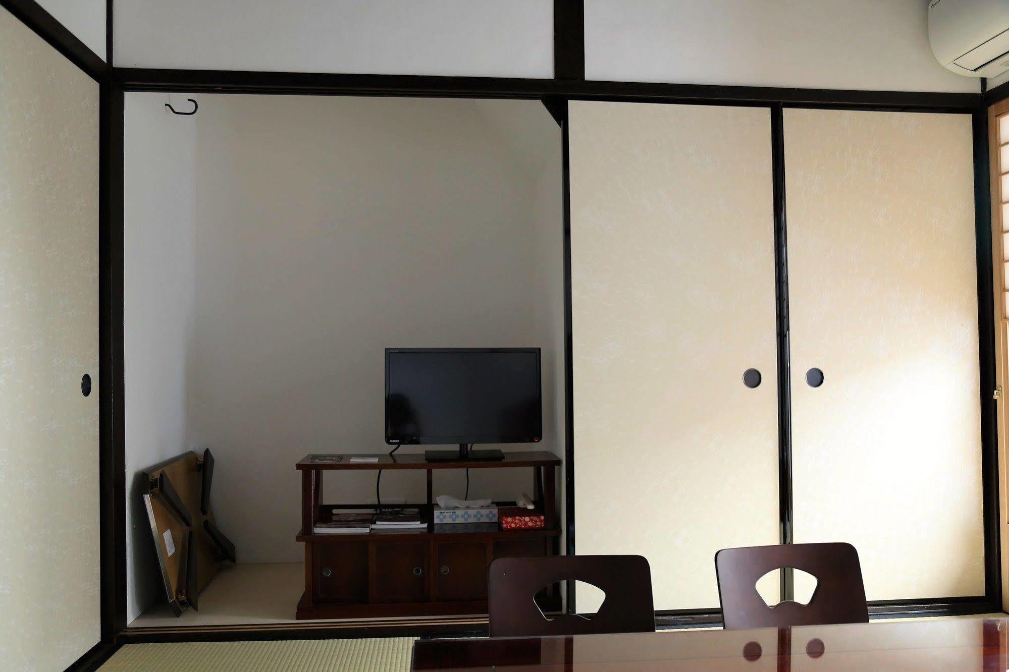 Kyomachiya-oyado Hana Hotel