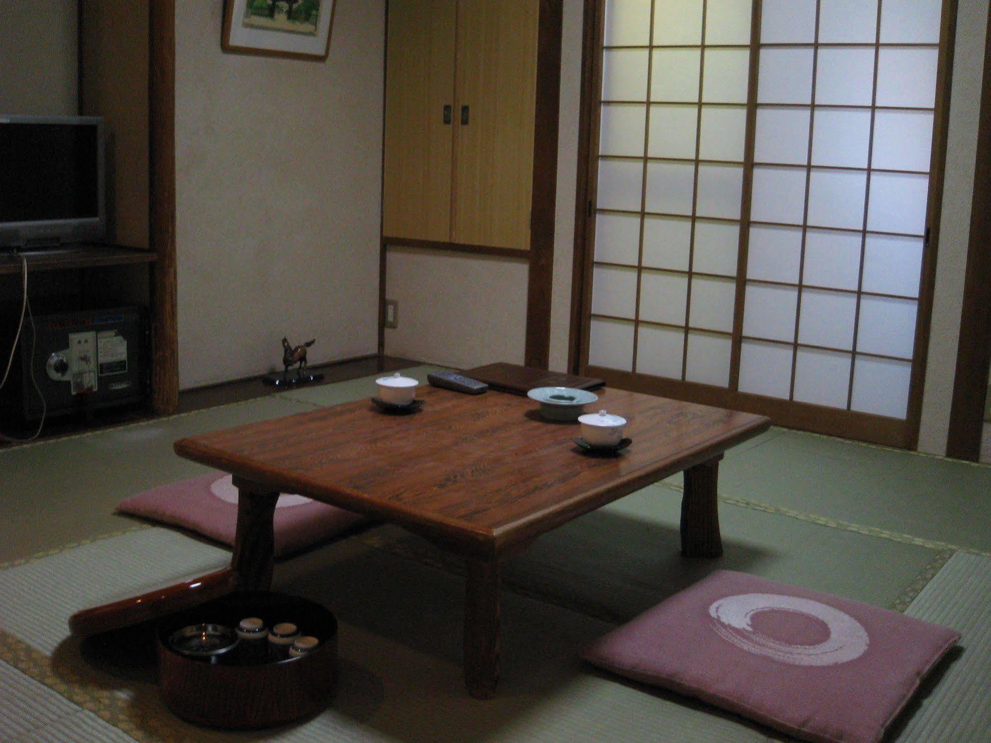Nihonkan 2*