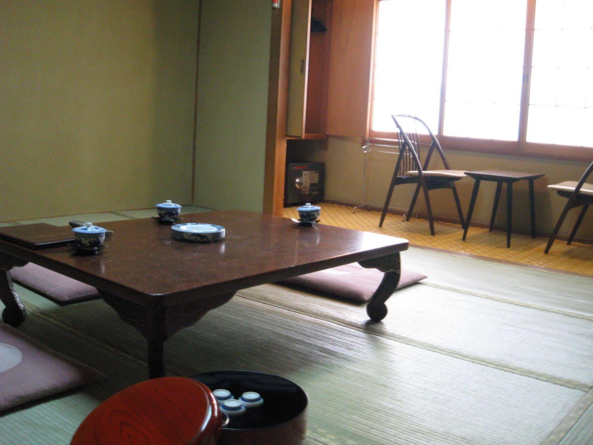 Nihonkan Ryokan Kyoto