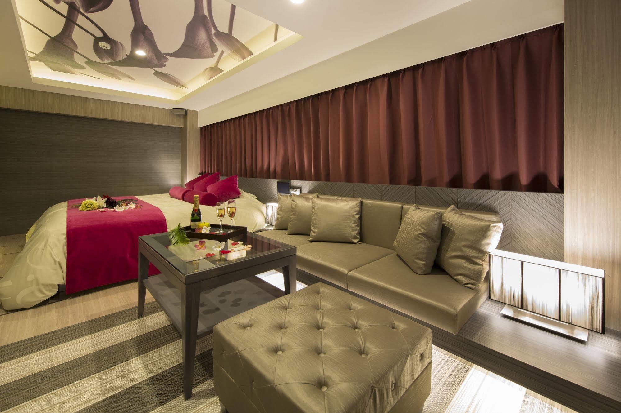 In The (adults Only) Love hotel Kyoto