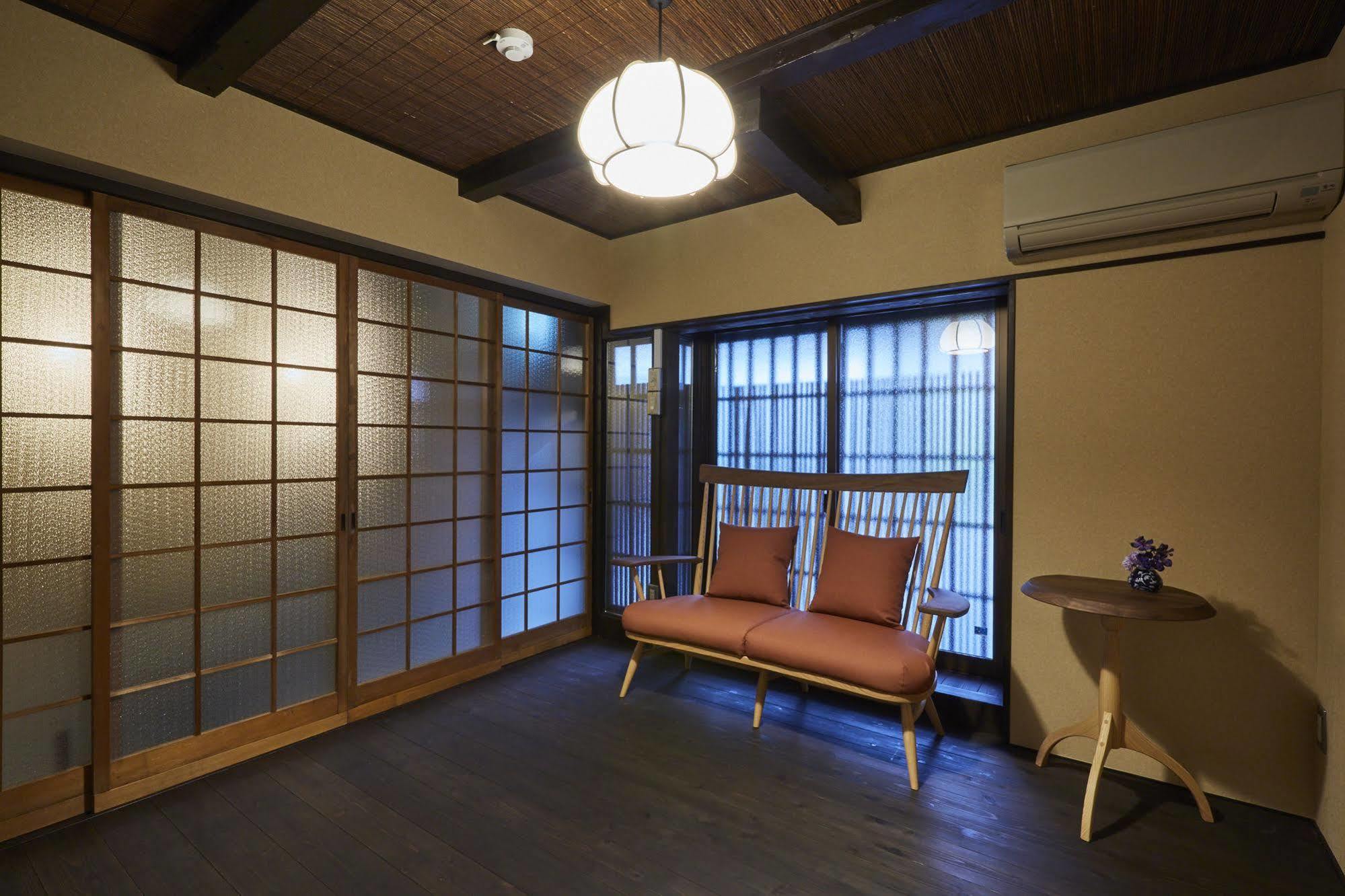 Rinn Kujofujinoki West