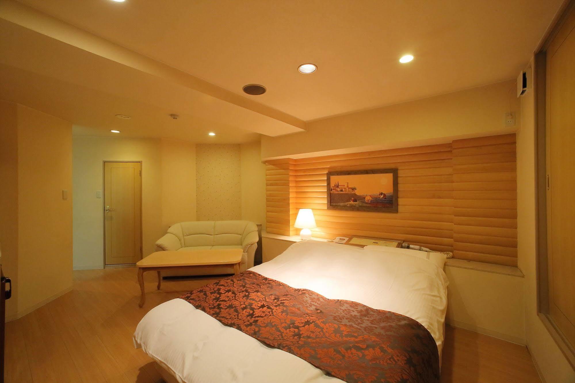 Love hotel Fine Olive Yamashina (adults Only) Kyoto