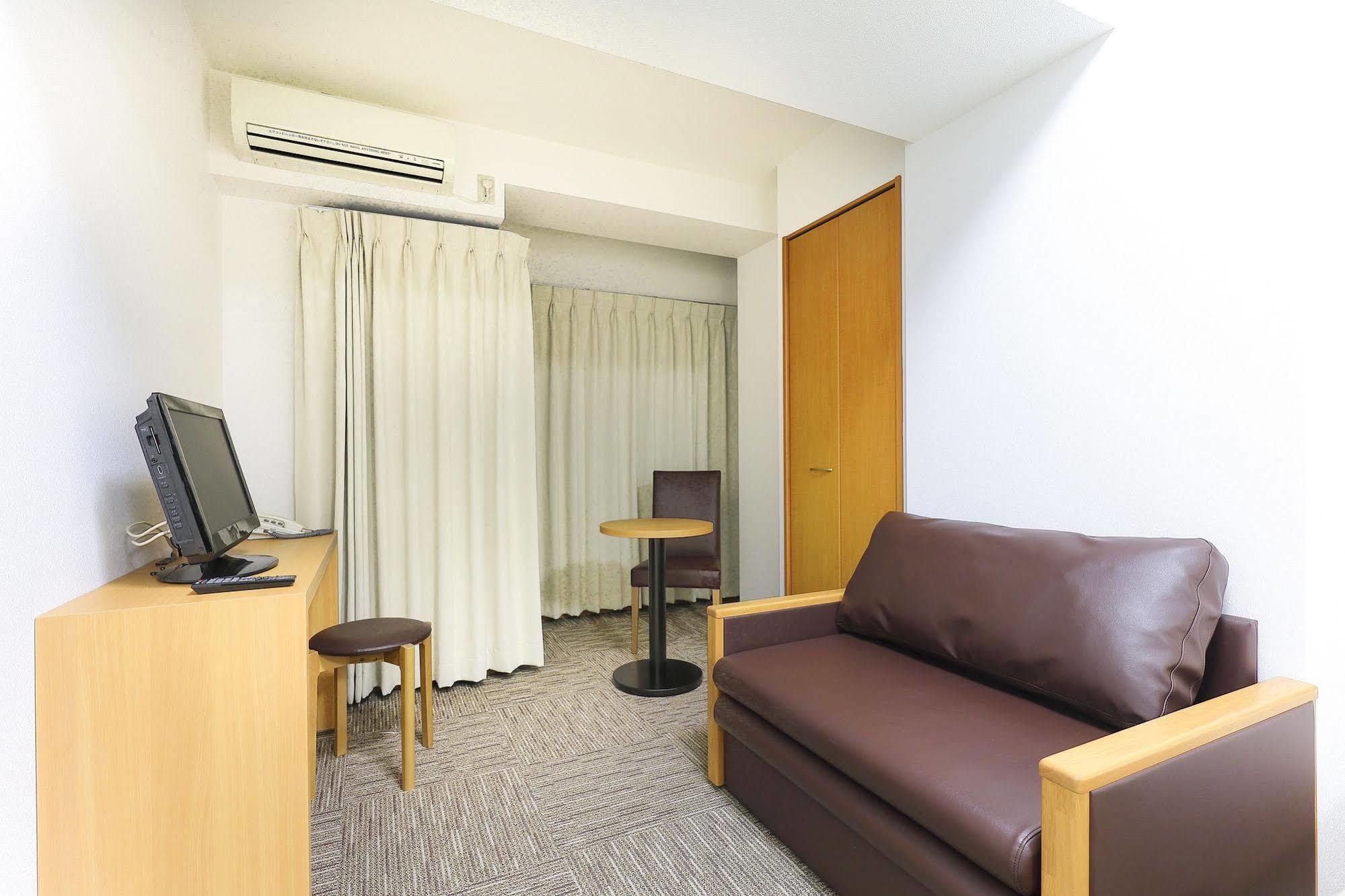 Meldia Hotel Kyoto Nijo Hotel 2*