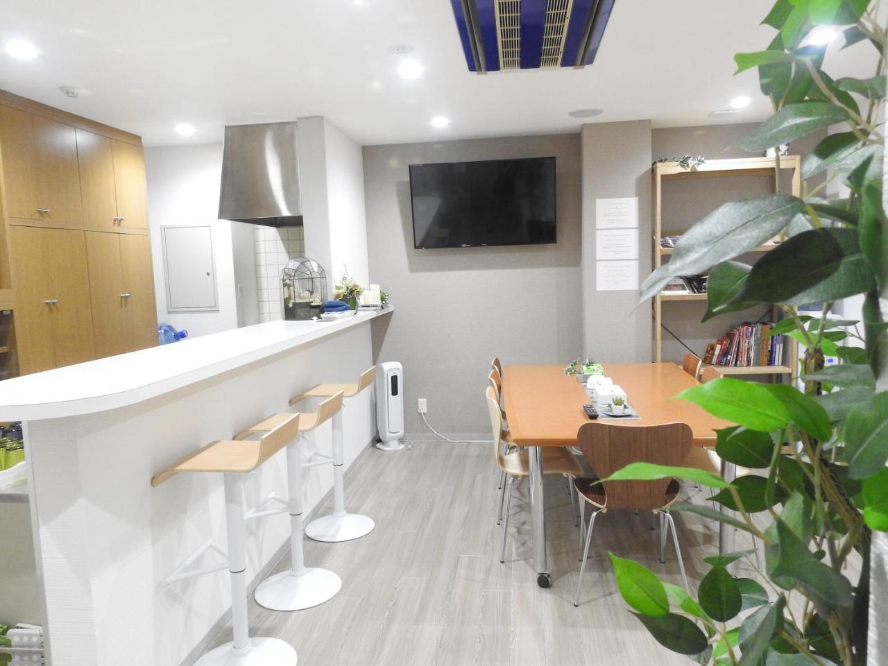 Aparthotel Shijo Omiya Kyoto