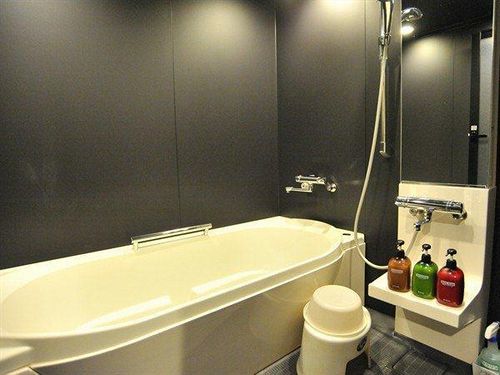 First Karasuma For Women Capsule hotel Kyoto