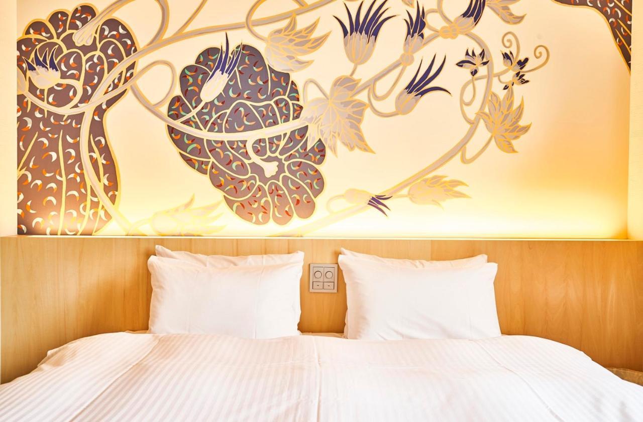 Hostel Grand-rem *