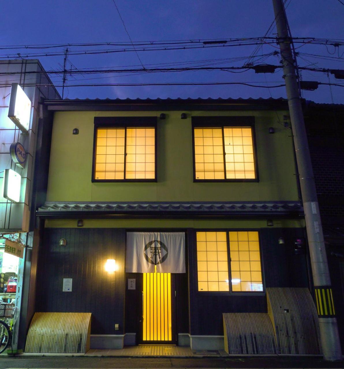 Apartment カモンイン 比永城町